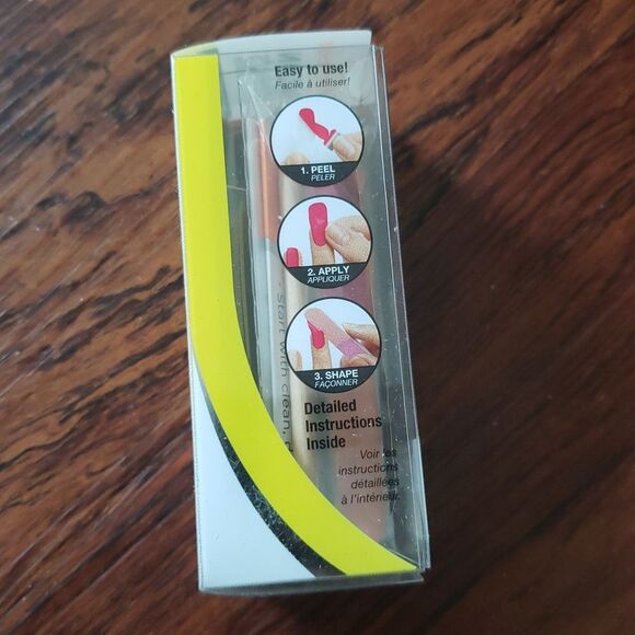 NWT Sally Hansen Salon Effects Sunny Yellow Chic Feminine DIY Nail Polish Strips - Picture 2 of 5